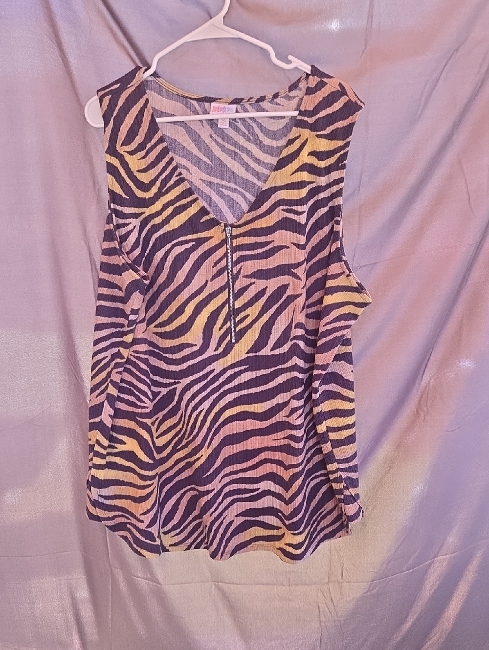 LuLaRoe Zebra-Print Sleeveless Camisole in Pink and Black with Front Zip